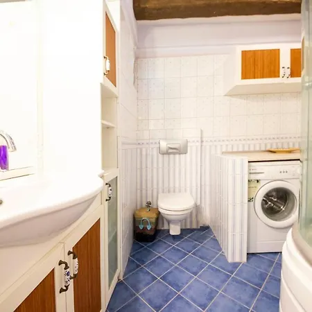 Charming With Shared Pool, Balcony, Terrace And Backyard In Bodrum Ferienhaus *