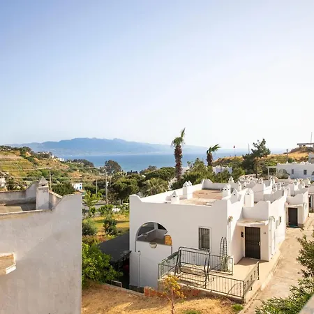 Charming With Shared Pool, Balcony, Terrace And Backyard In Bodrum * Karabağ